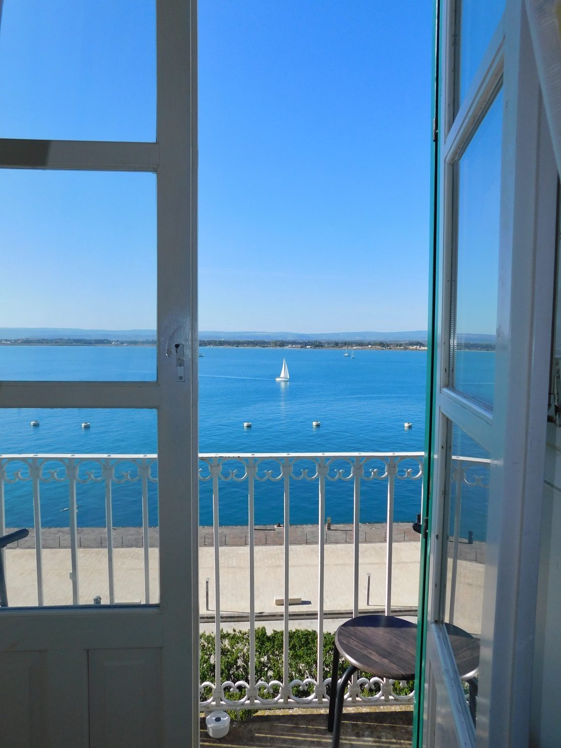 Vista mare dal balcone